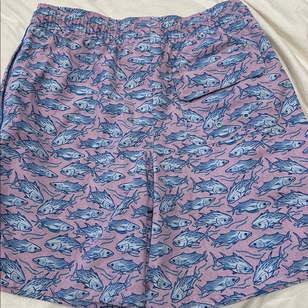 Vineyard Vines Pink and Blue Fish Pattern Shorts